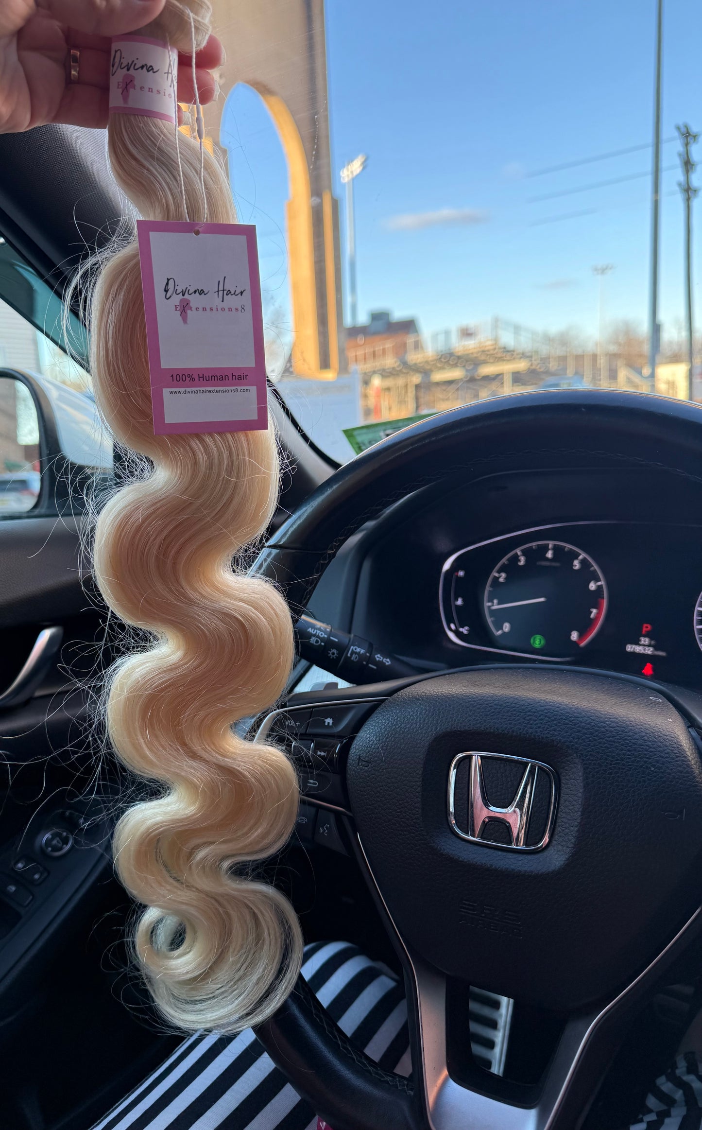 blonde 613 Body wave bundles