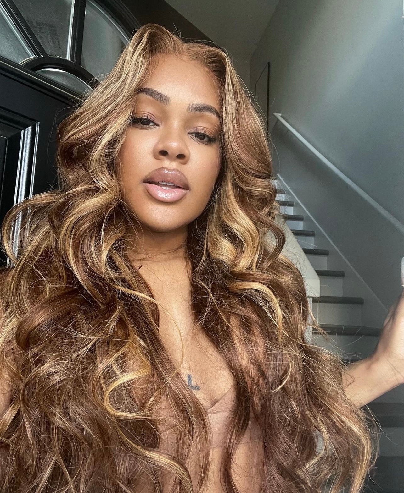 Highlights body wave bundles